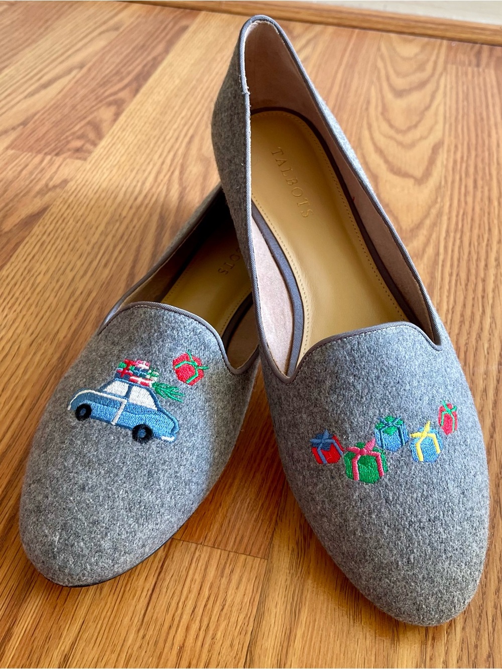 Talbots Holiday Novelty flats/loafers